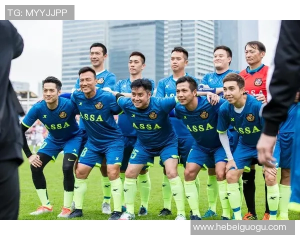 香港足球明星队荣获殊荣共同庆祝辉煌成就与团结精神